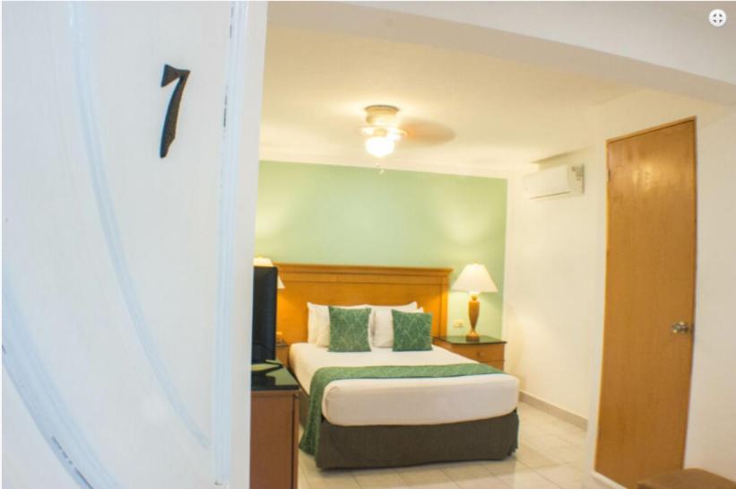 Hotel Central Station Tulum Pueblo Buitenkant foto