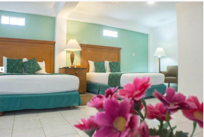 Hotel Central Station Tulum Pueblo Buitenkant foto